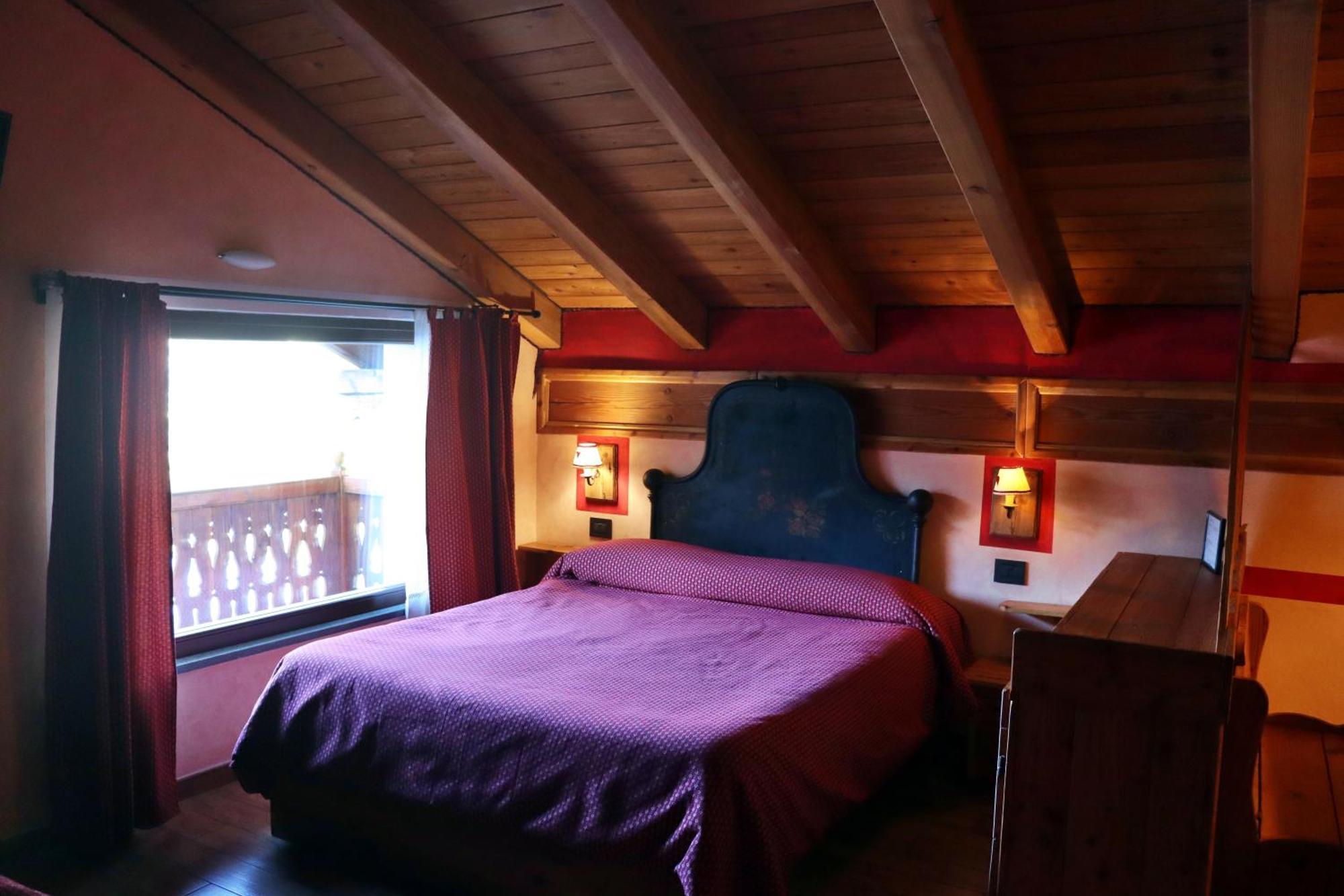 Agriturismo B&B Chevres A Cheval Charvensod Exteriör bild
