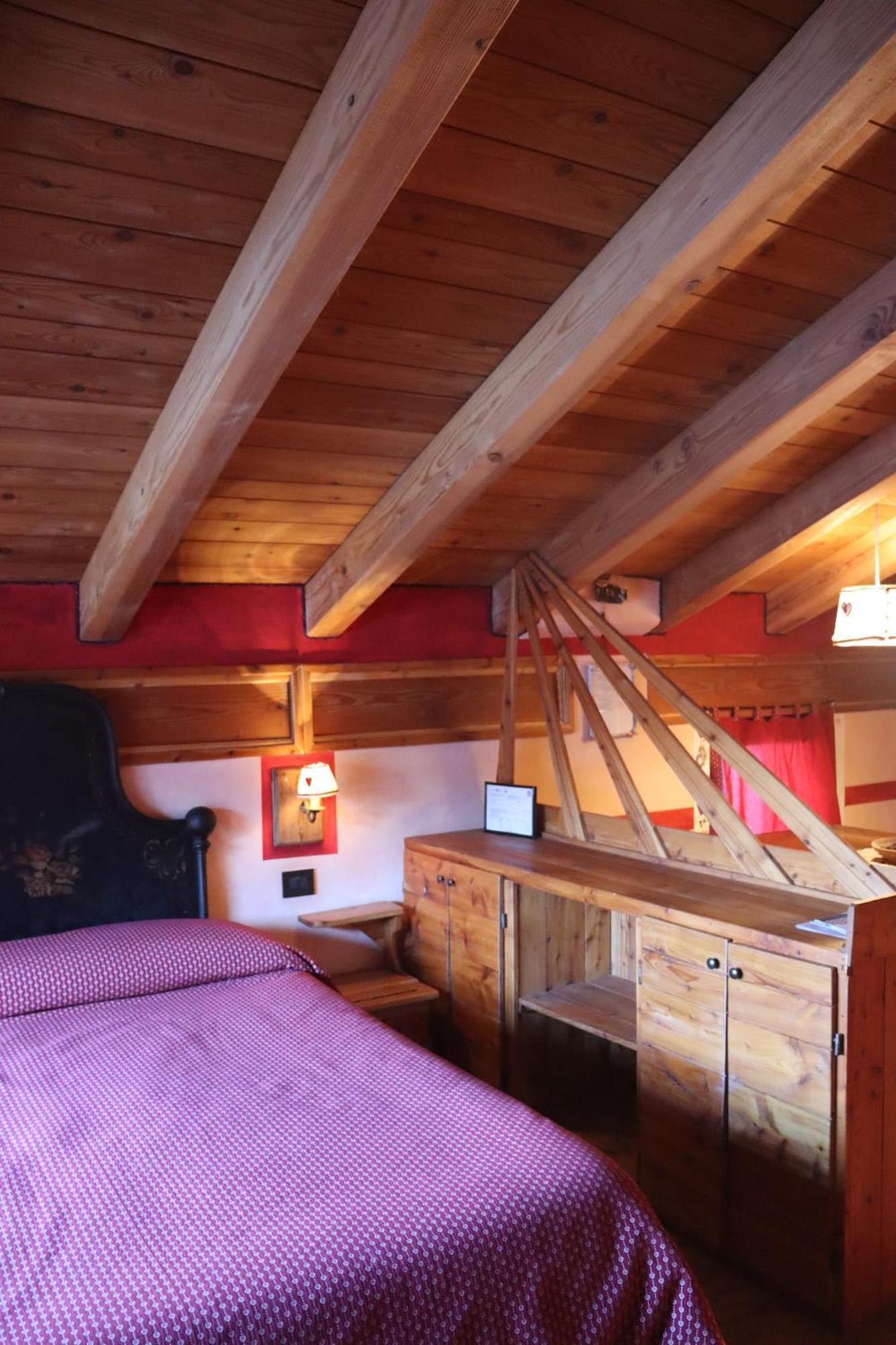 Agriturismo B&B Chevres A Cheval Charvensod Exteriör bild